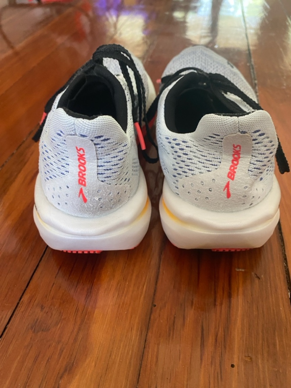 Brooks Women’s Hyperion 2 Running Shoes Size 7 - Picture 5 of 14